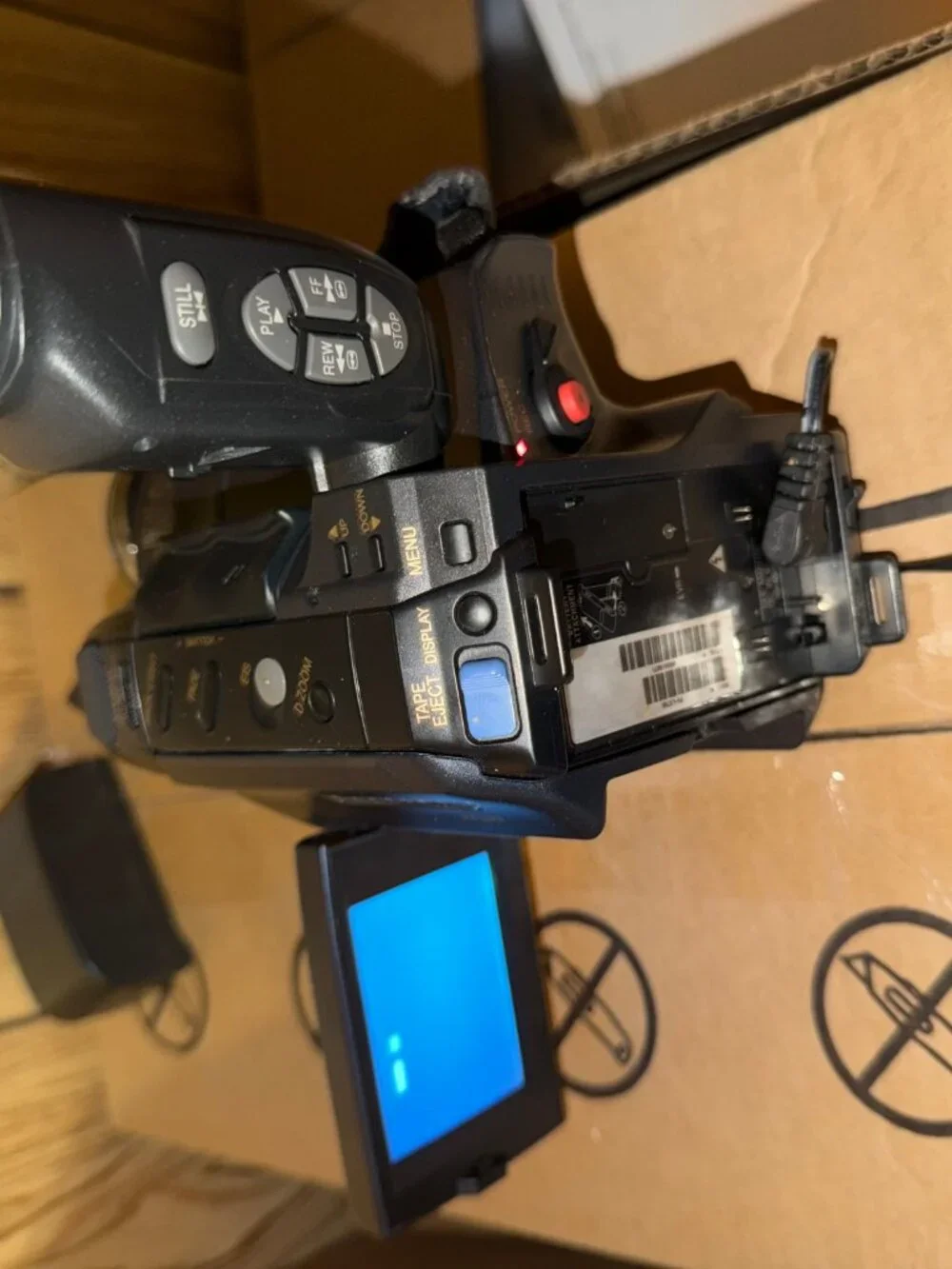 Panasonic PV-L579 Palmcorder VHS-C Camcorder with Ambico Bag